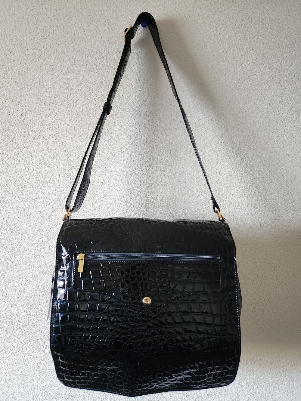 BNWT Black Croc-Embossed Bag with Adjustable Strap